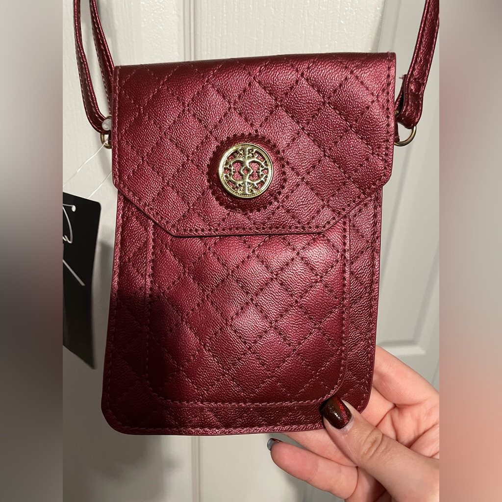 Chateau International Brand Crossbody Purse Burgundy Brand New
